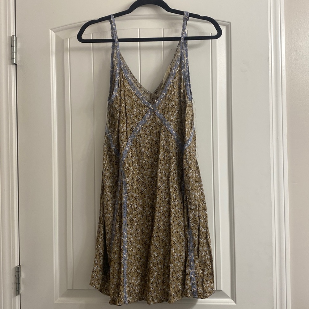 Millibon Olive Floral Dress